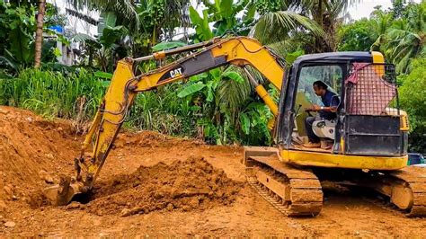 how to make money with mini excavator|mini excavator training for beginner.